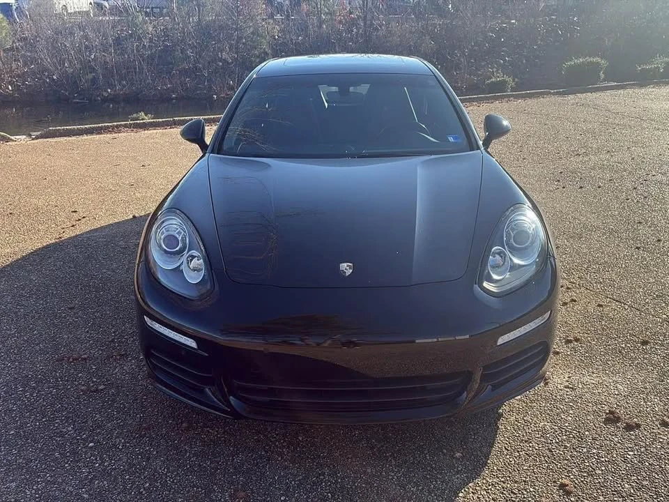 2016 Porsche 970 Panamera - Image 8 of 14