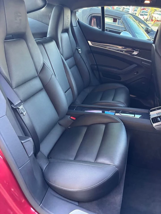 2016 Porsche 970 Panamera - Image 16 of 19