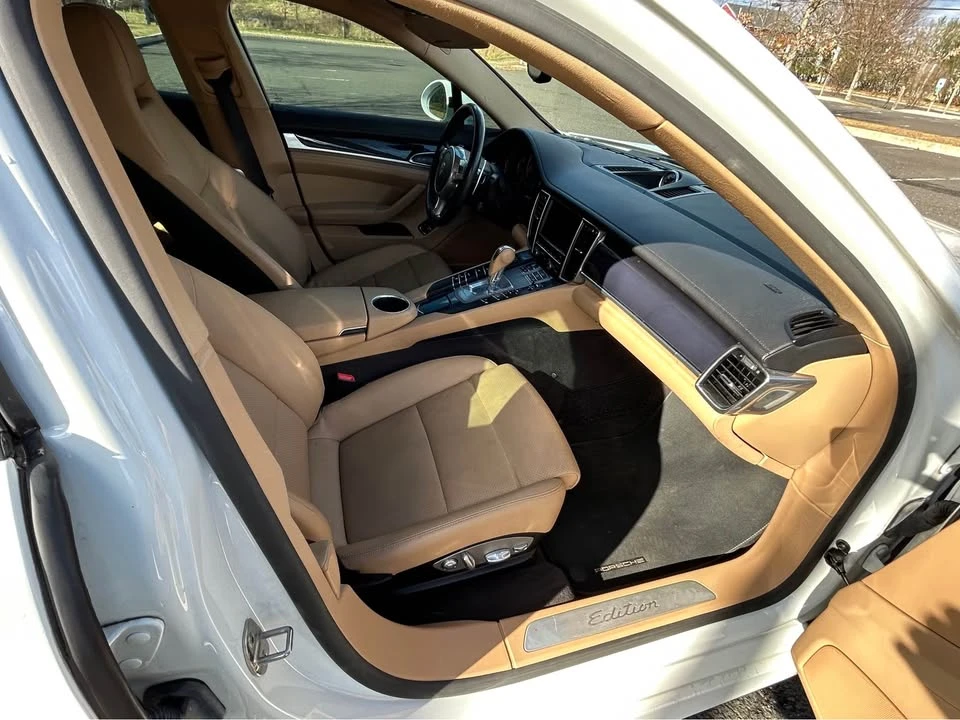 2016 Porsche 970 Panamera - Image 5 of 6