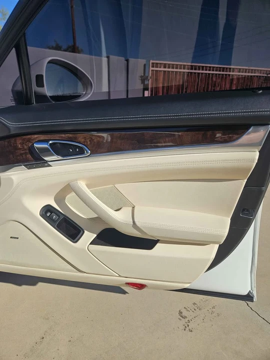 2016 Porsche 970 Panamera - Image 4 of 19
