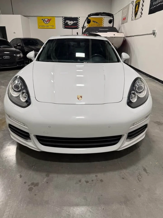 2016 Porsche 970 Panamera - Image 7 of 17