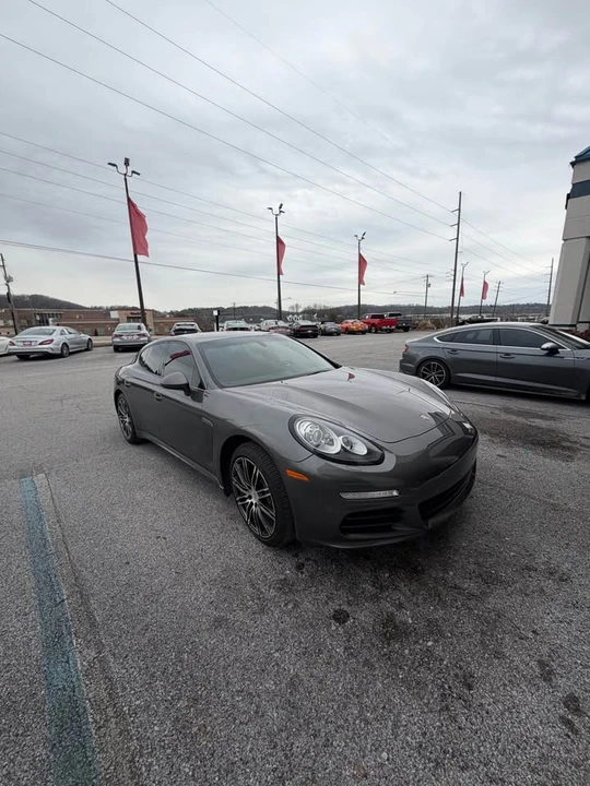2016 Porsche 970 Panamera - Image 2 of 11