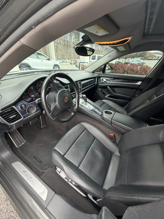 2016 Porsche 970 Panamera - Image 8 of 11