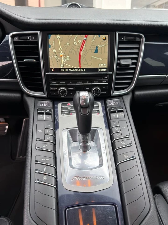 2016 Porsche 970 Panamera - Image 6 of 8