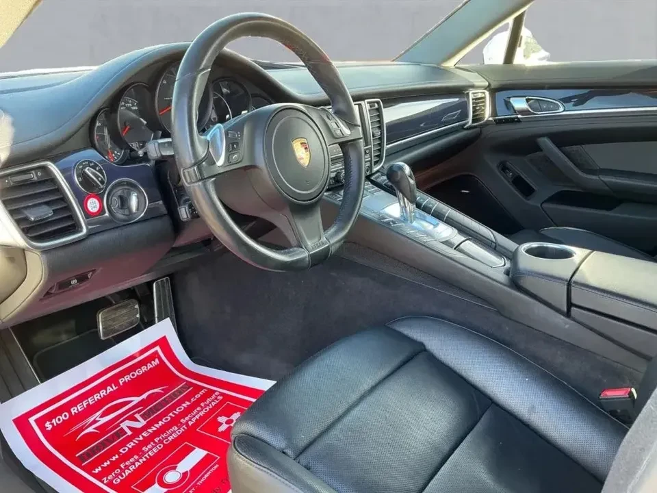 2016 Porsche 970 Panamera - Image 5 of 5