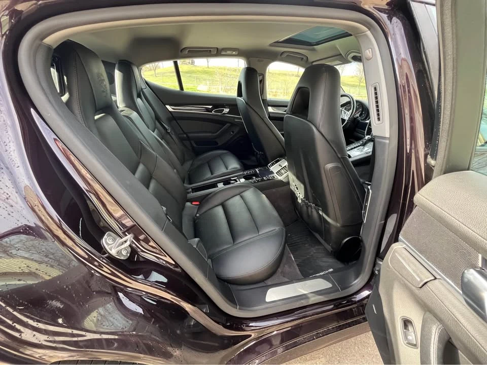 2016 Porsche 970 Panamera - Image 19 of 20
