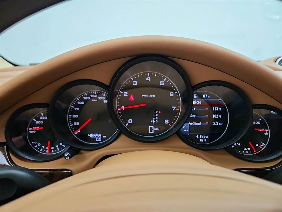 2016 Porsche 970 Panamera - Image 10 of 17