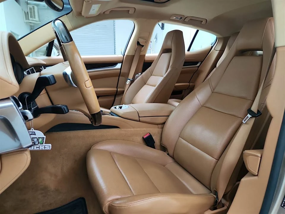 2016 Porsche 970 Panamera - Image 8 of 17