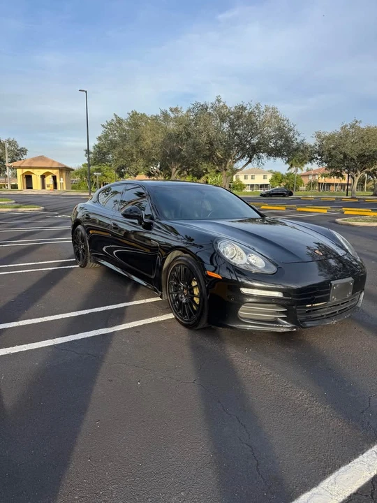 2016 Porsche 970 Panamera - Image 2 of 18