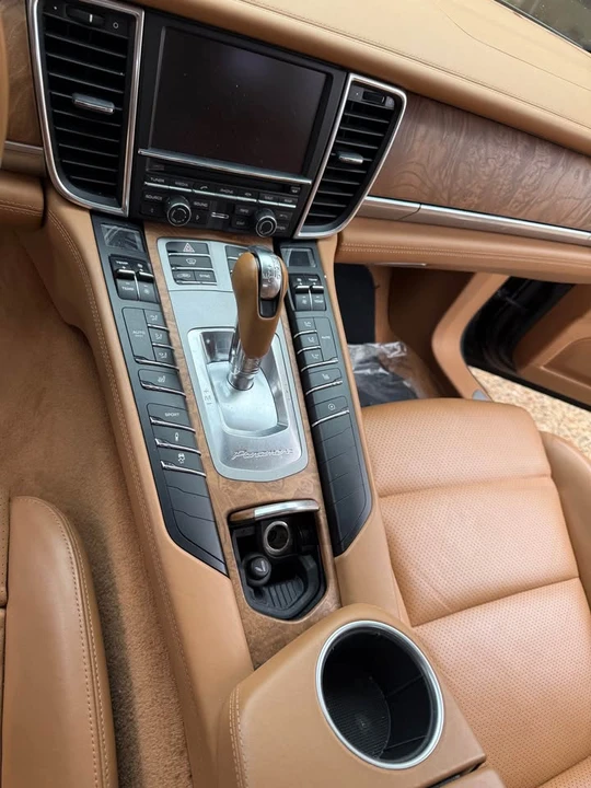 2016 Porsche 970 Panamera GTS - Image 12 of 20