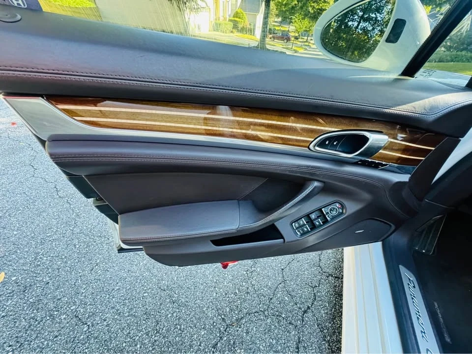 2016 Porsche 970 Panamera GTS - Image 10 of 20