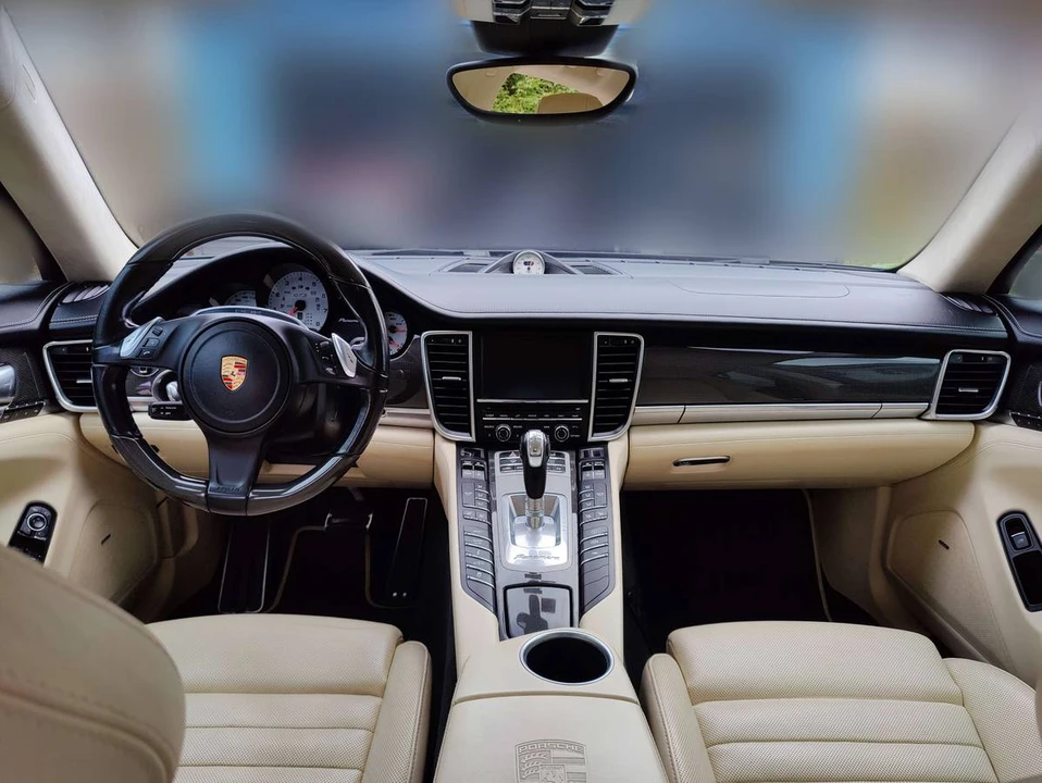 2016 Porsche 970 Panamera GTS - Image 7 of 16
