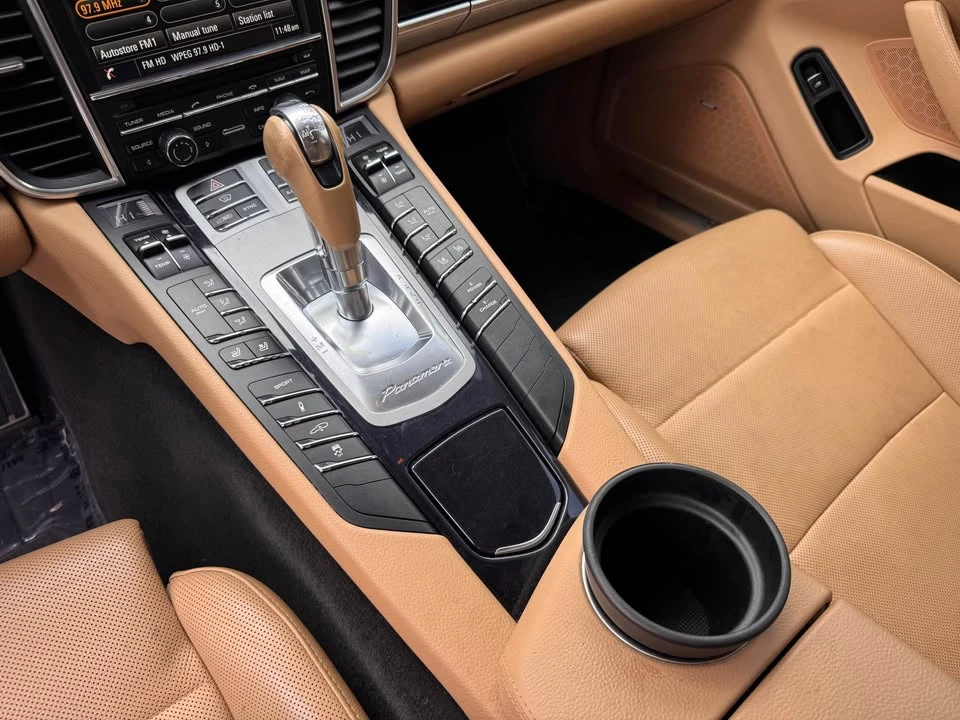 2016 Porsche 970 Panamera S - Image 14 of 20