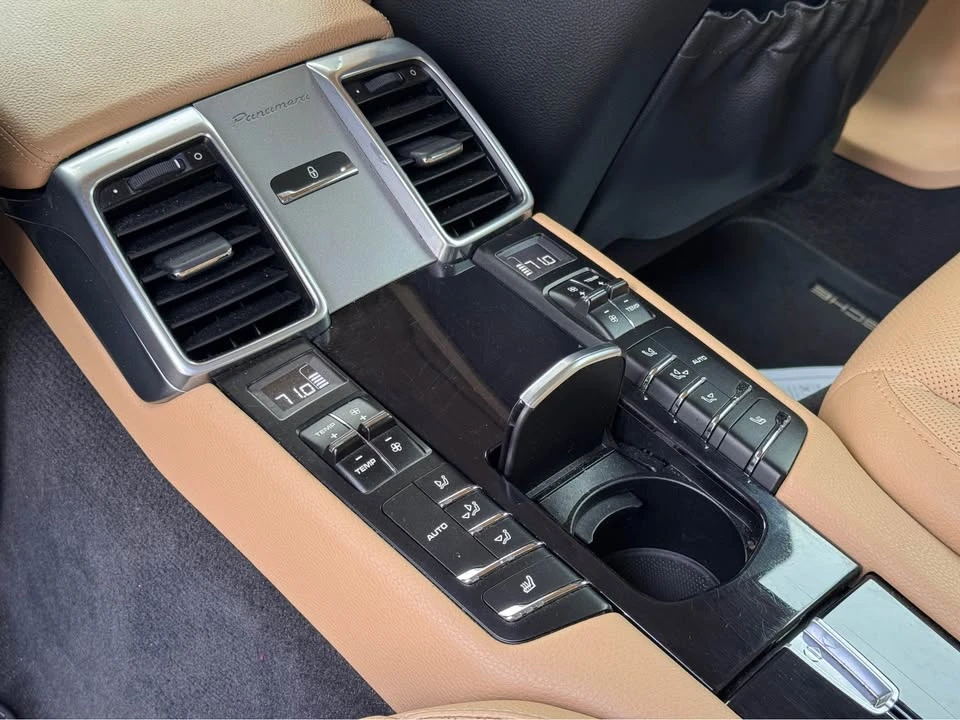 2016 Porsche 970 Panamera S - Image 17 of 20