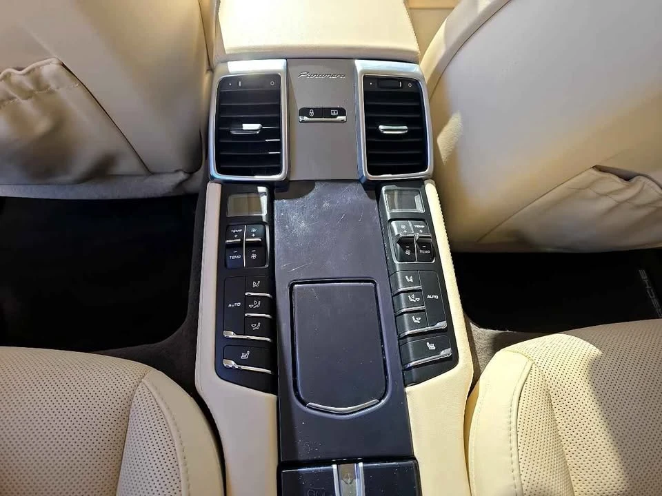 2016 Porsche 970 Panamera S - Image 16 of 20