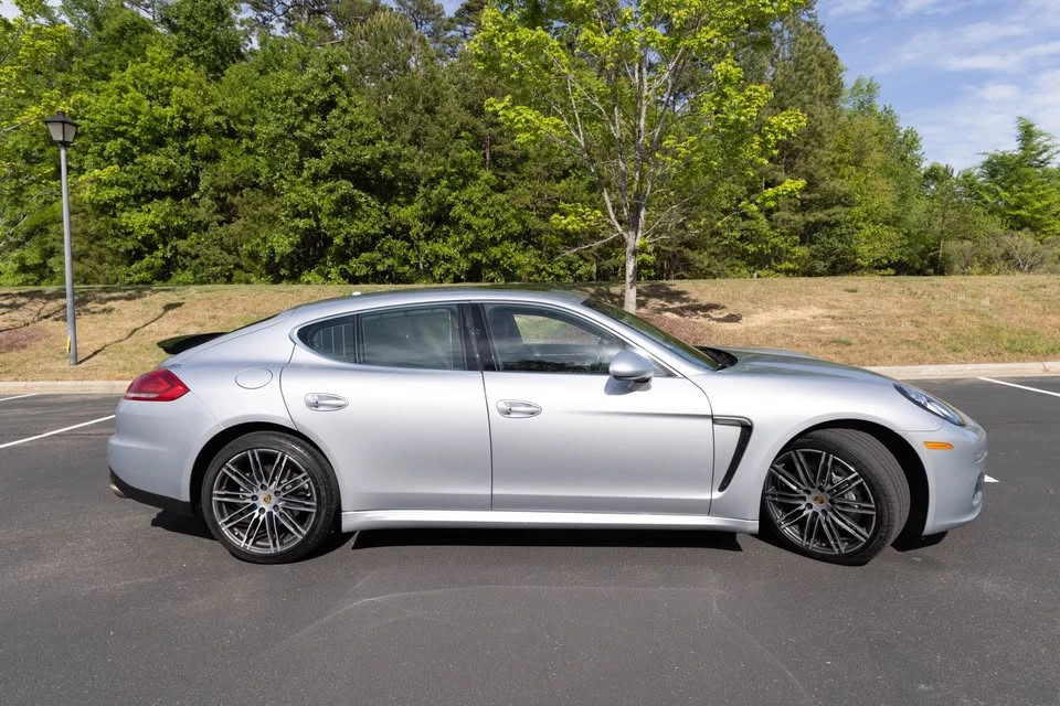2016 Porsche 970 Panamera S - Image 3 of 16