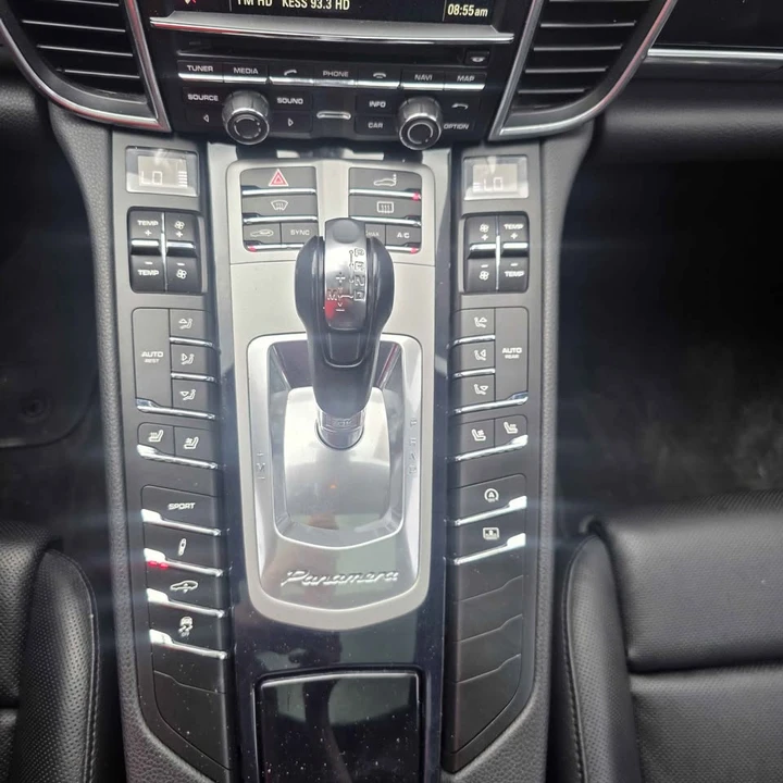 2016 Porsche 970 Panamera - Image 6 of 11