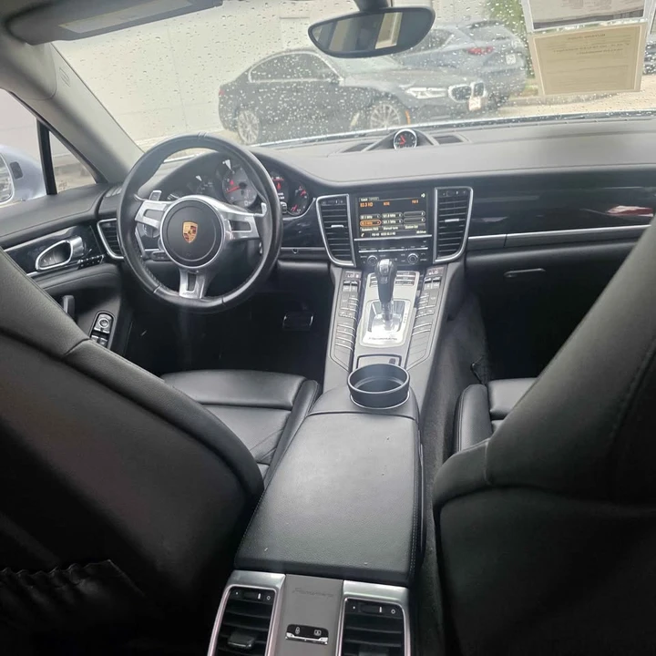 2016 Porsche 970 Panamera - Image 8 of 11