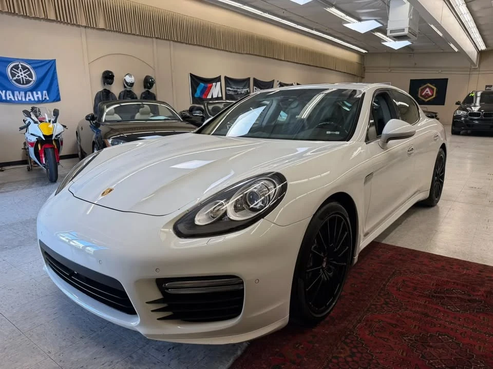 2016 Porsche 970 Panamera - Image 7 of 19