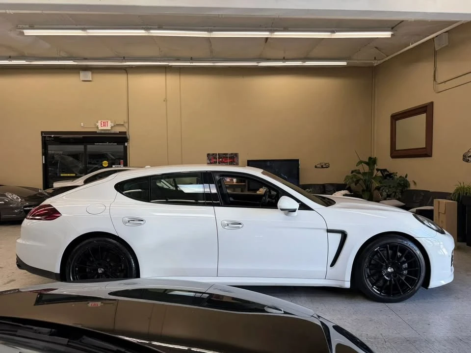 2016 Porsche 970 Panamera - Image 2 of 19