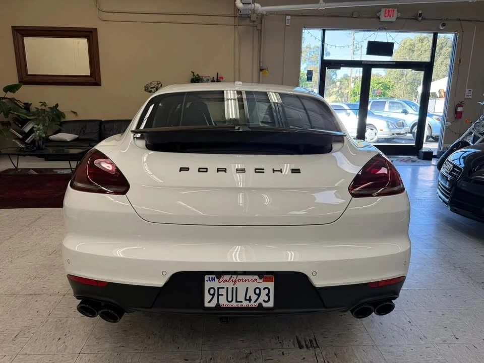 2016 Porsche 970 Panamera - Image 4 of 19
