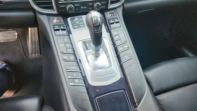 2016 Porsche 970 Panamera - Image 19 of 20