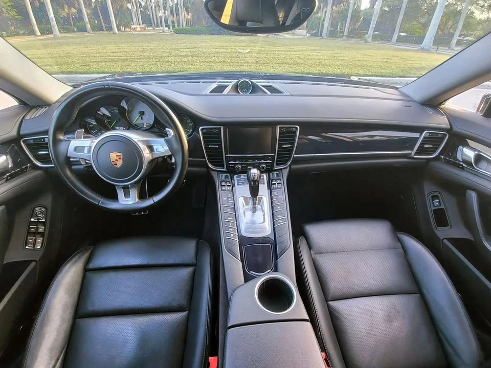 2016 Porsche 970 Panamera - Image 17 of 20