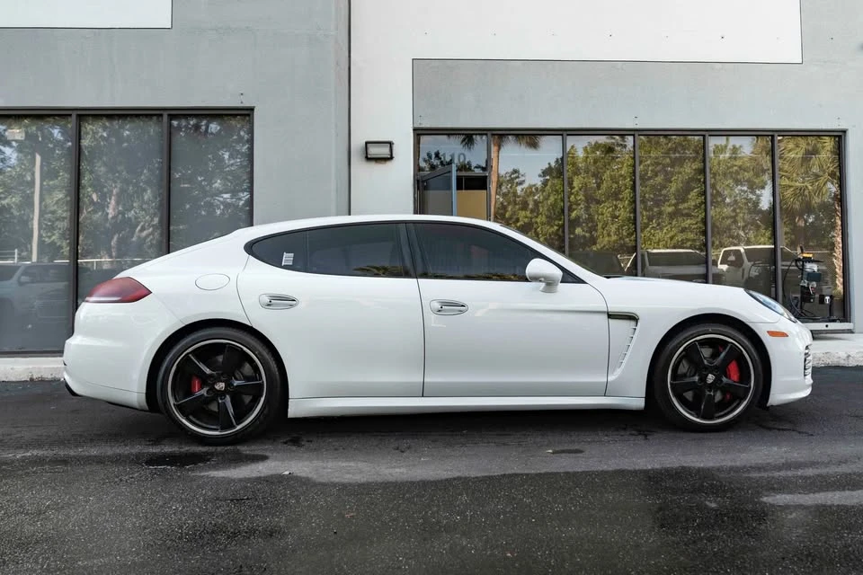 2016 Porsche 970 Panamera - Image 7 of 20
