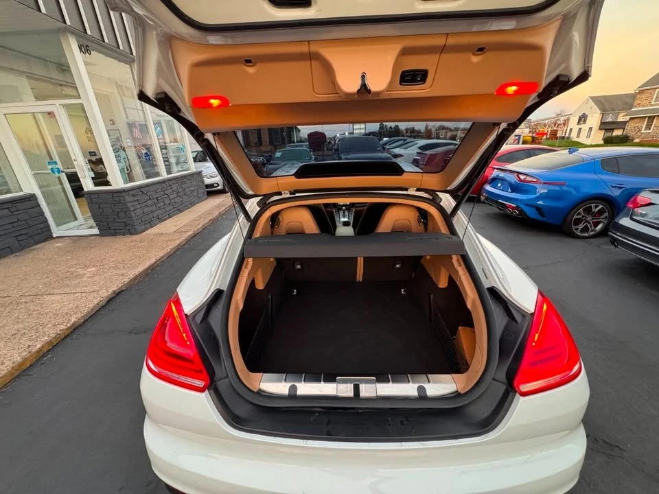 2016 Porsche 970 Panamera - Image 19 of 20