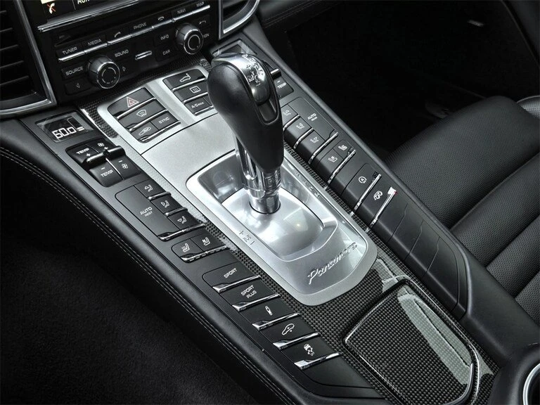 2016 Porsche 970 Panamera GTS - Image 9 of 16