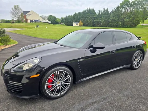 2016 Porsche Panamera GTS