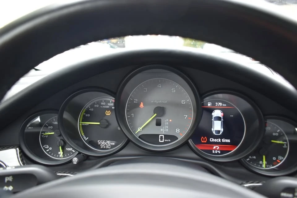 2016 Porsche 970 Panamera S - Image 19 of 20
