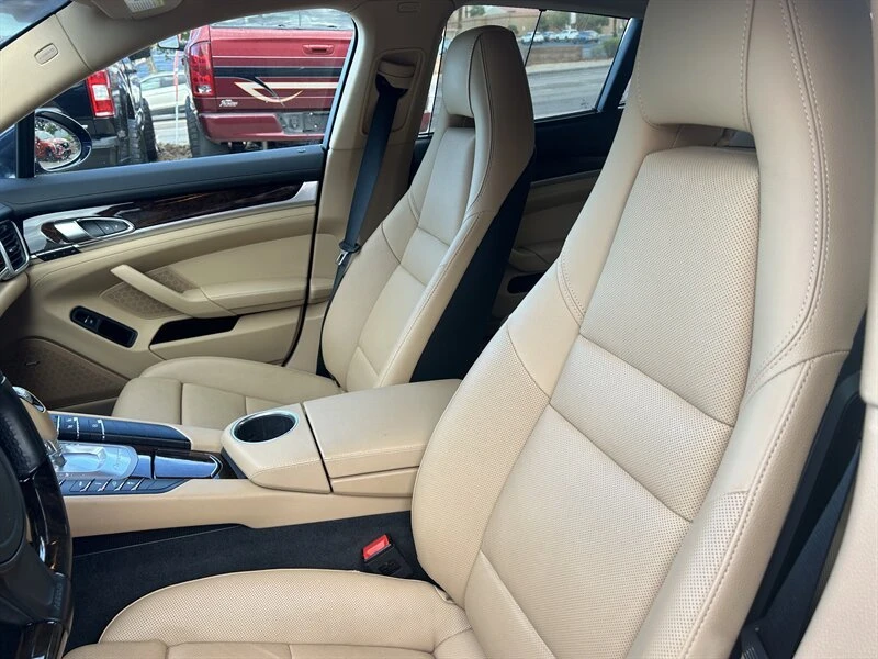 2016 Porsche 970 Panamera S - Image 16 of 19