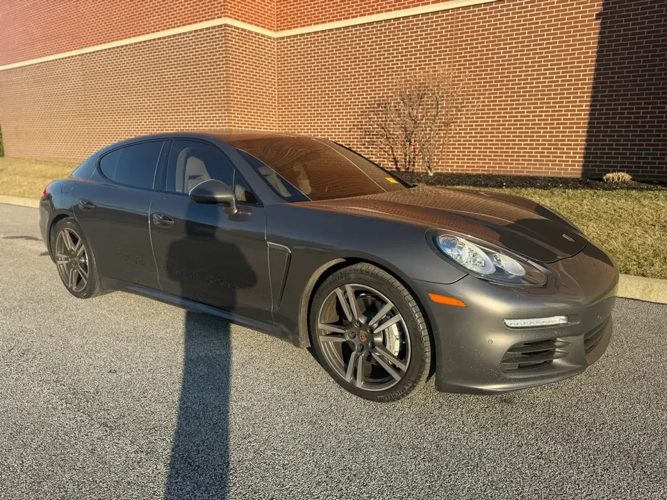 2016 Porsche 970 Panamera S - Image 8 of 15