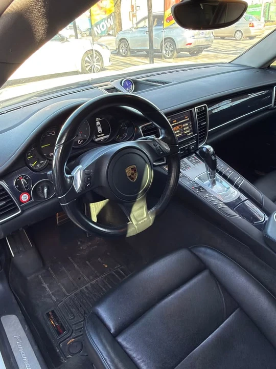 2016 Porsche 970 Panamera S - Image 14 of 20