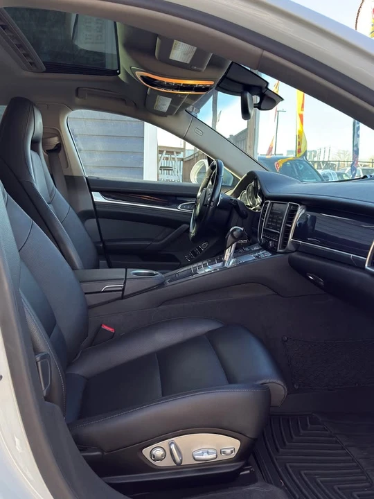 2016 Porsche 970 Panamera S - Image 12 of 20