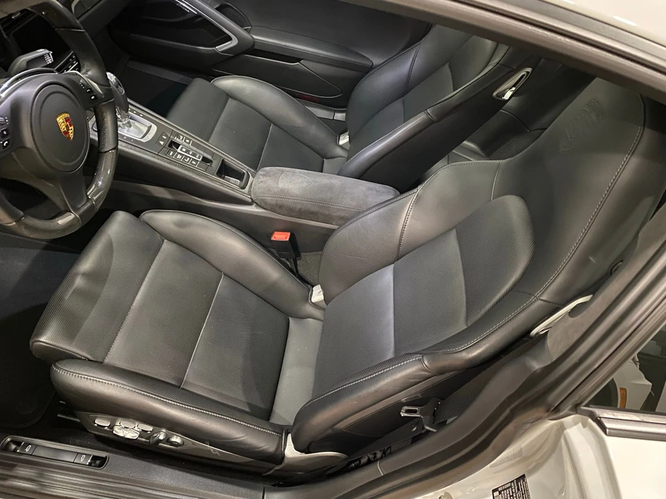 2016 Porsche 991 Turbo S - Image 8 of 9