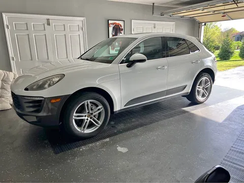 2016 Porsche Macan S