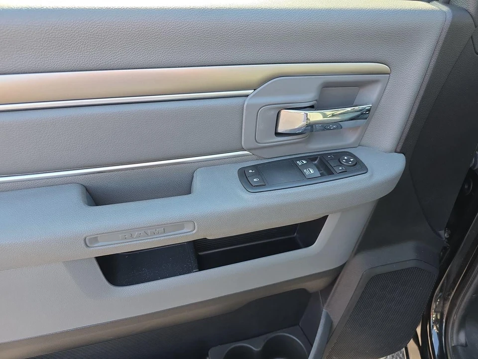 2016 Dodge Ram 4th Gen - Image 5 of 12