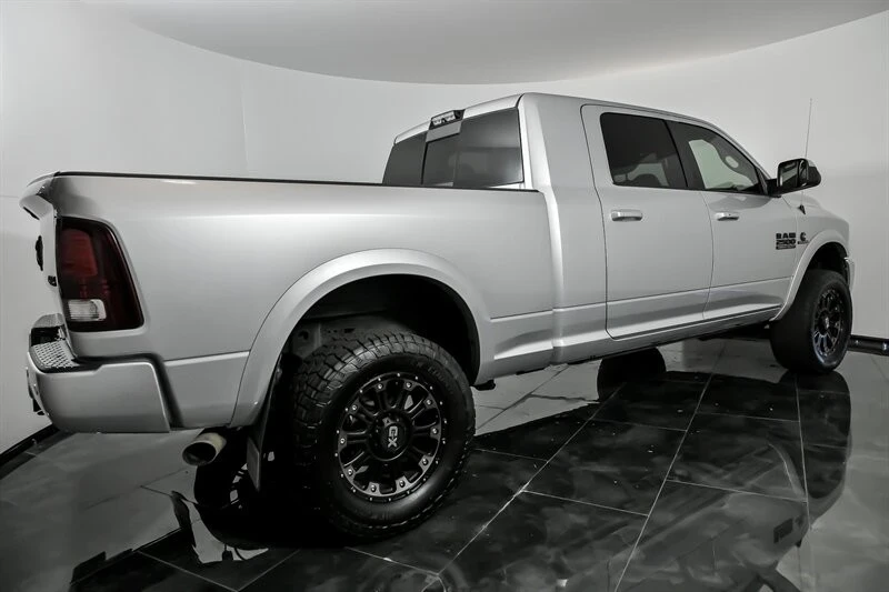 2016 Ram 2500 - Image 10 of 21
