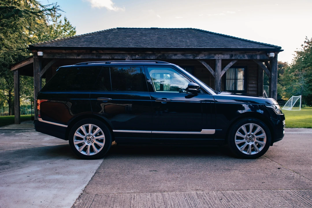 2016 Land Rover Range Rover L405 - Image 18 of 31