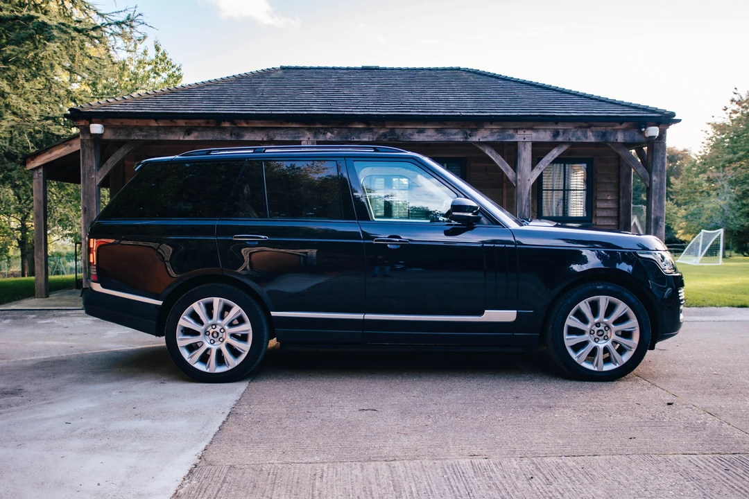 2016 Land Rover Range Rover L405 - Image 9 of 31