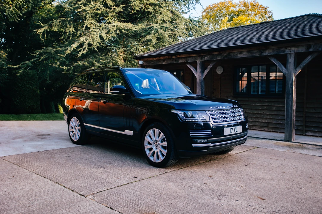 2016 Land Rover Range Rover L405 - Image 10 of 31