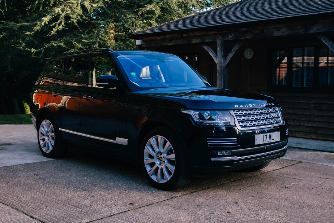 2016 Land Rover Range Rover L405 - Image 11 of 31