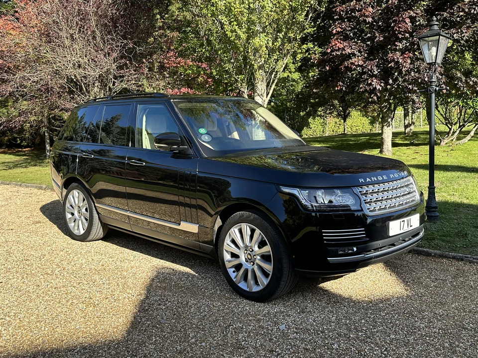 2016 Land Rover Range Rover L405 - Image 2 of 31