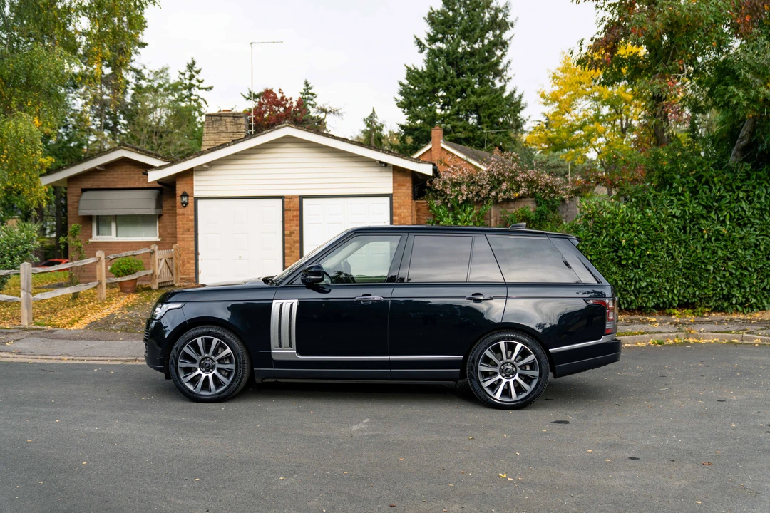2016 Land Rover Range Rover L405 - Image 16 of 31