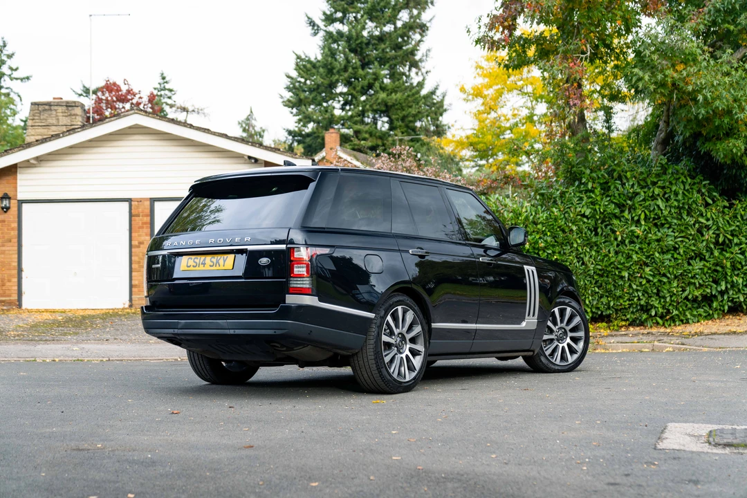 2016 Land Rover Range Rover L405 - Image 6 of 31