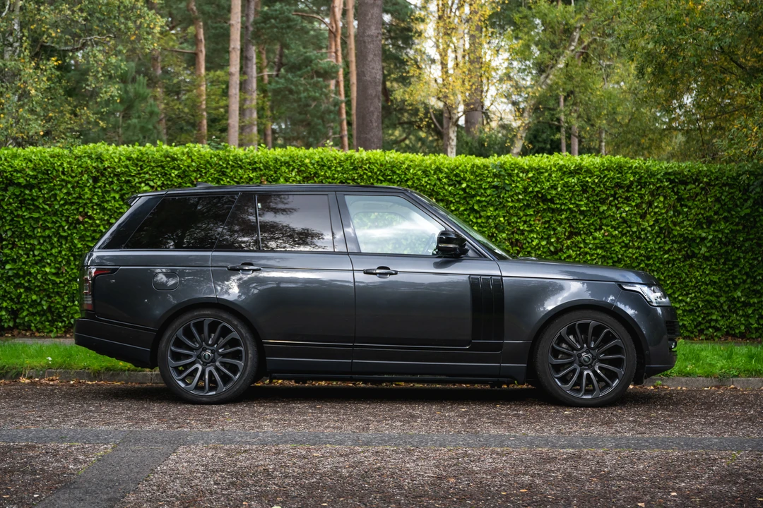 2016 Land Rover Range Rover L405 - Image 9 of 31