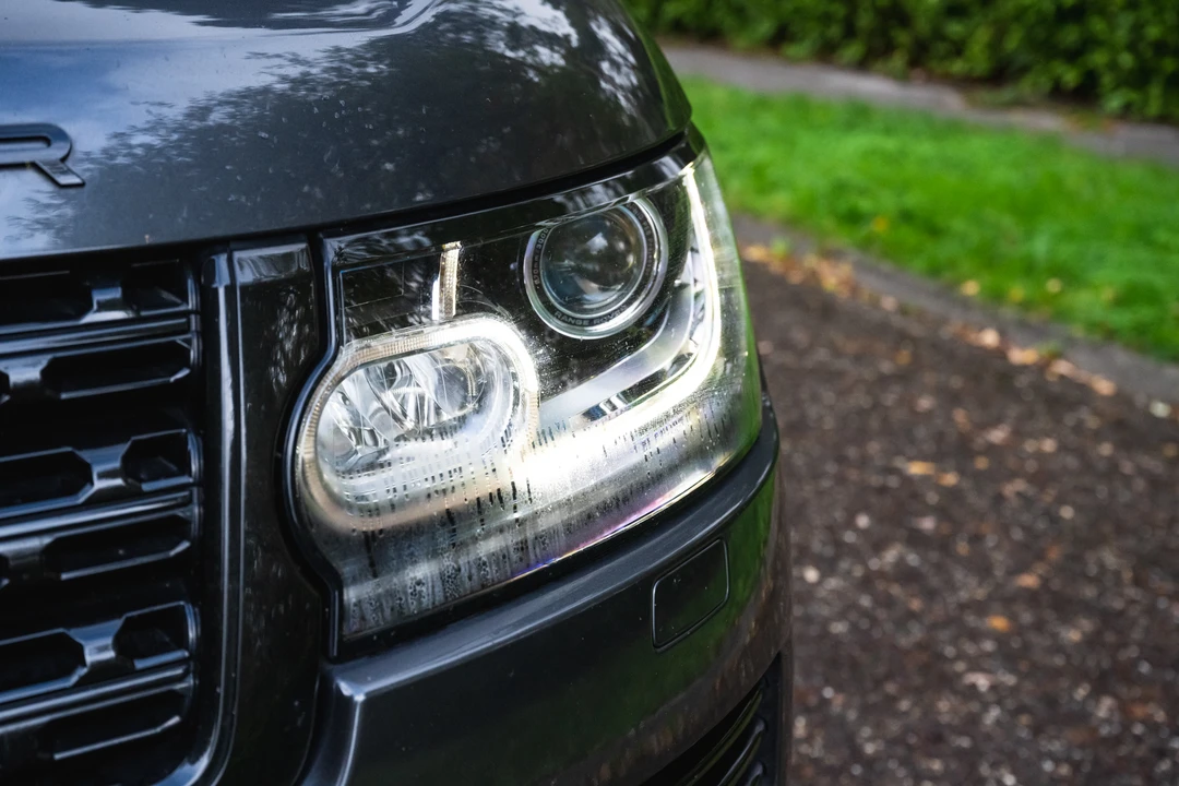 2016 Land Rover Range Rover L405 - Image 18 of 31