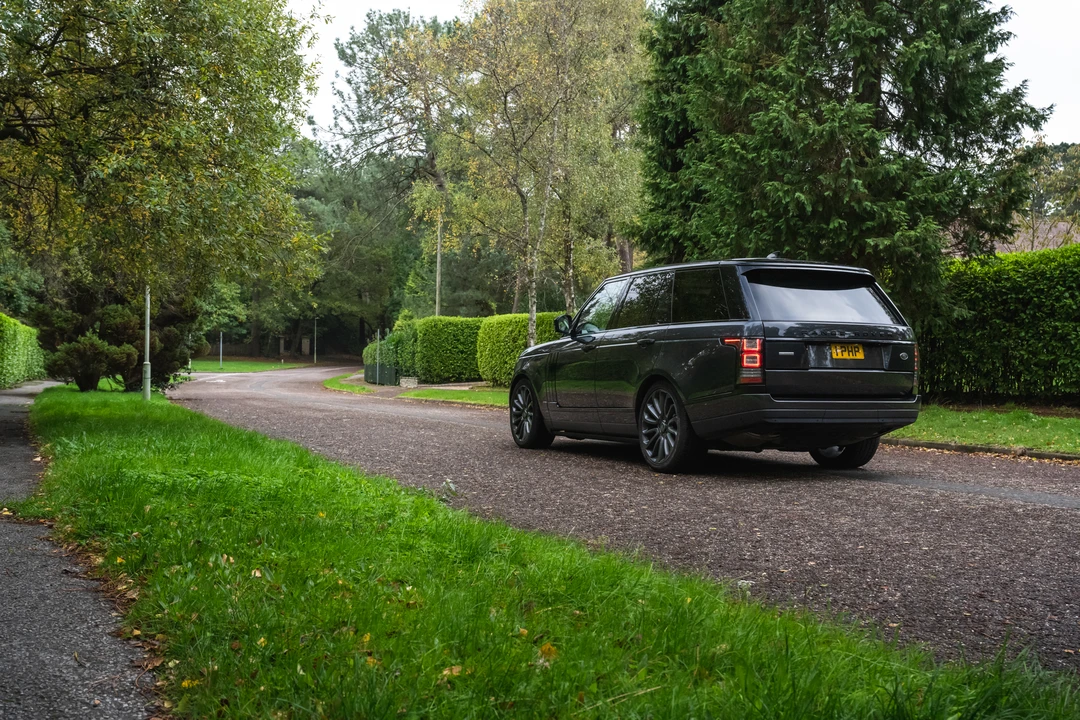 2016 Land Rover Range Rover L405 - Image 12 of 31